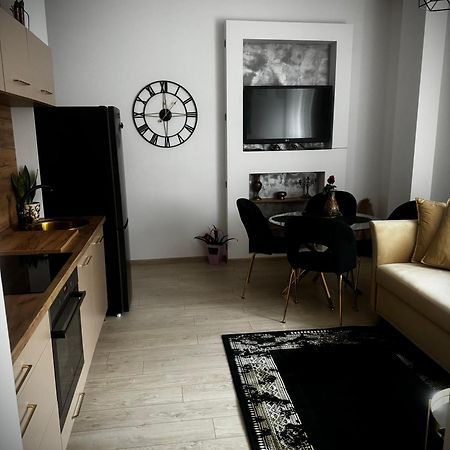 Apartament Nowar Nowa Ruda Exteriör bild