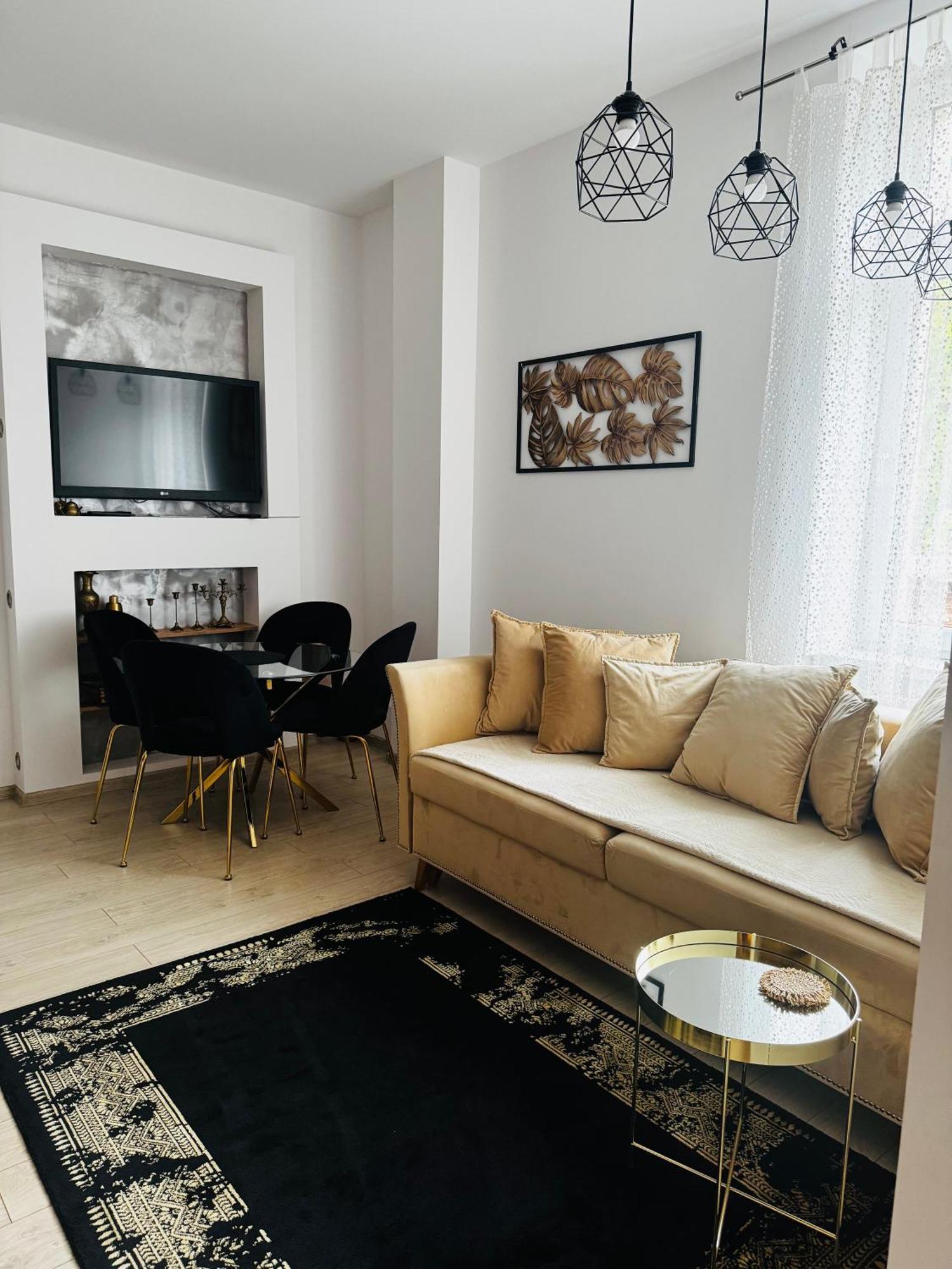 Apartament Nowar Nowa Ruda Exteriör bild